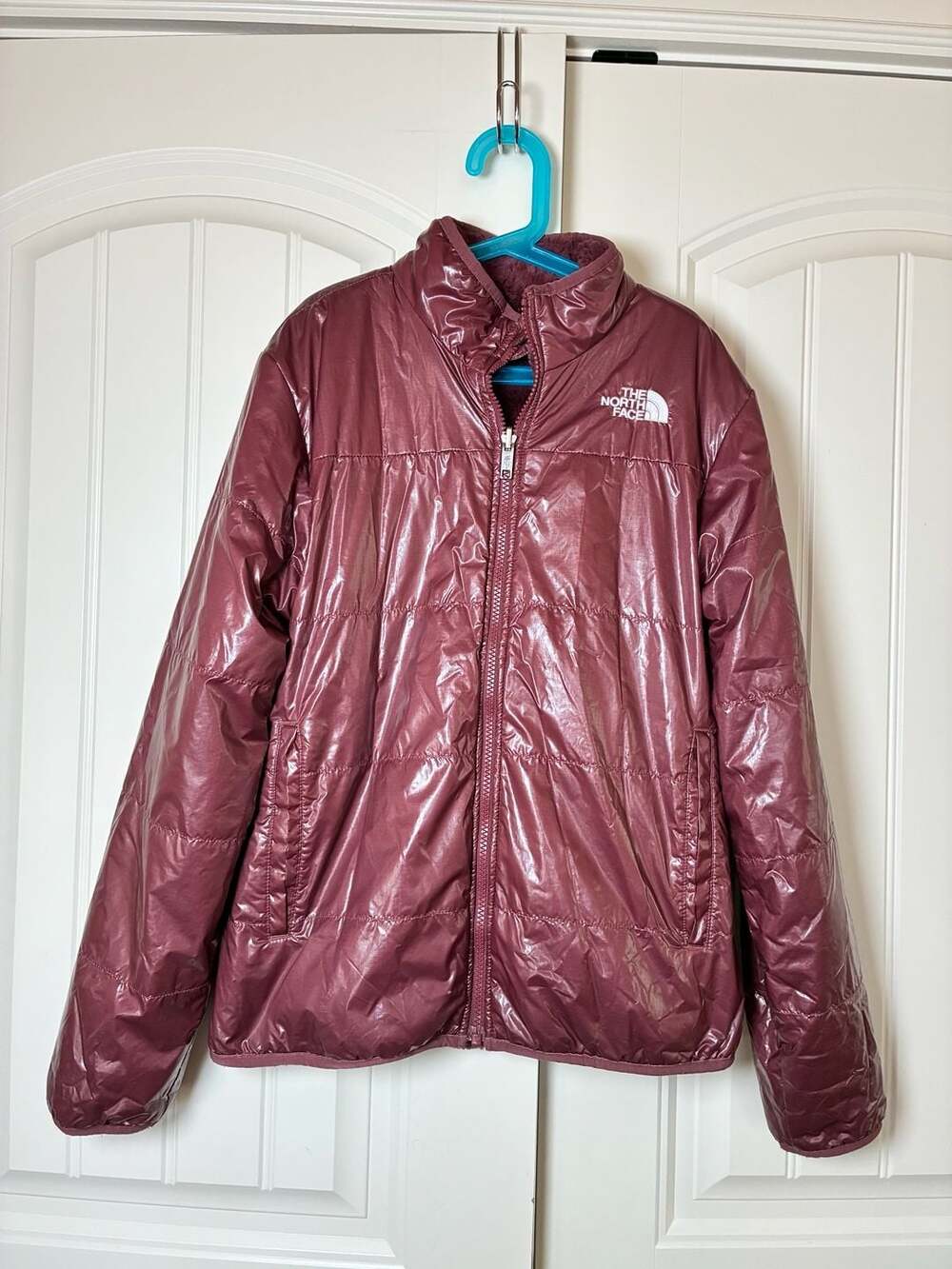 The North Face Reversible Mossbud Swirl Jacket Burgundy Youth XL
